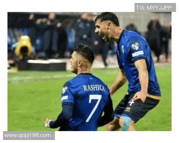 武汉飞盘队的边路渗透战术解析与深度剖析 武汉飞盘队的边路渗透战术解析与深度剖析