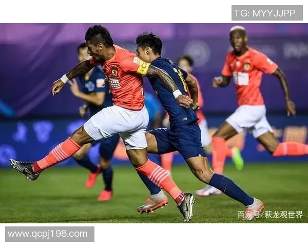 人和与恒大激战正酣图文直播全程回顾与精彩瞬间分析 人和与恒大激战正酣图文直播全程回顾与精彩瞬间分析