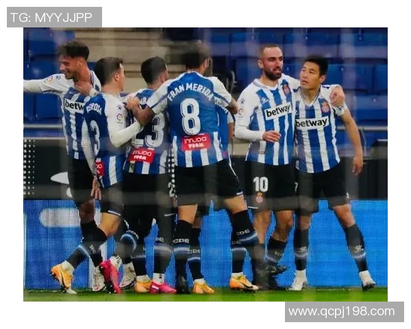 基迪纳摩与根特激战正酣比分揭晓精彩瞬间回顾